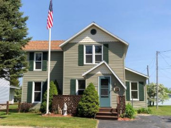 111 E Sinclair Street Mackinaw City, MI 49701