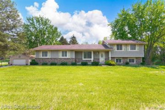 5959 Tody Road Goodrich, MI 48438