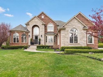 2071 Carrier Court Shelby Township, MI 48316