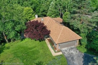 5128 Pheasant Trail Ann Arbor, MI 48105