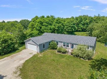 6271 Bergin Road Howell, MI 48843