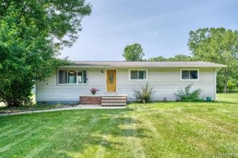 3553 Hogback Road Fowlerville, MI 48836