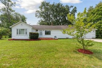 45477 Bemis Road Sumpter Township, MI 48111