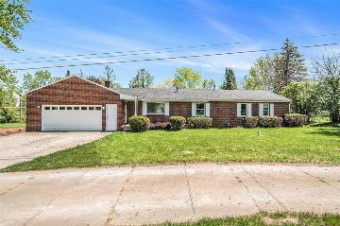 2524 Mckinley Flushing, MI 48433