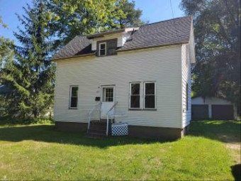 10 Clarence Yale, MI 48097