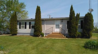 9582 Jeddo Greenwood, MI 48006