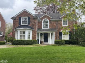 233 Kenwood Grosse Pointe Farms, MI 48236