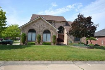 11245 Martha Warren, MI 48093