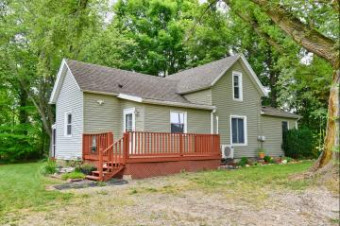 3823 Oxbow Road Sodus, MI 49126