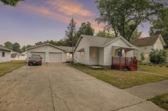 410 W Carson Street Carson City, MI 48811