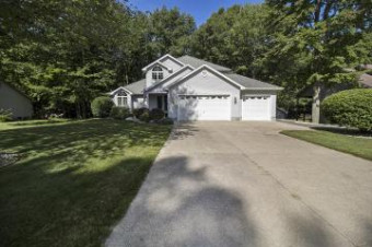 1741 Marilyn Drive Ludington, MI 49431