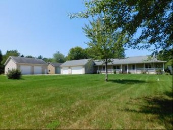 6478 Clymer Road Coloma, MI 49038