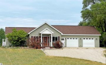 12971 Novotny Road Charlevoix, MI 49720