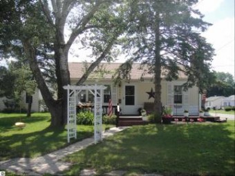 321 Sw State Street Oscoda, MI 48750