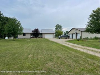 4100 S Williams Road Stockbridge, MI 49285