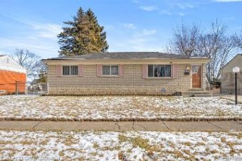 3939 Fox Street Inkster, MI 48141