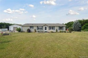 4283 E Lake Road Clio, MI 48420