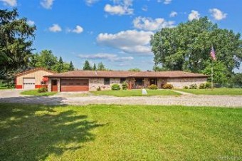 6099 Fowlerville Road Fowlerville, MI 48836