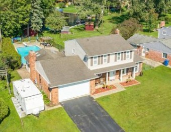 4944 Shoreline Boulevard Waterford, MI 48329