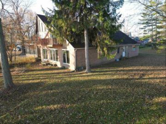 6565 S Lakeshore Lexington, MI 48450