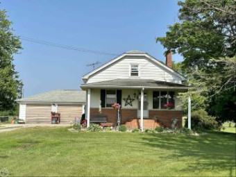 8148 Duquette Brockway, MI 48097