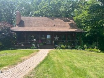 5631 Log Cabin Clyde, MI 48049