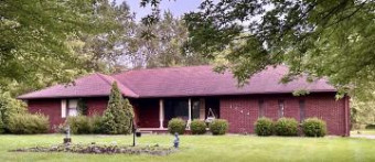 1244 E Newburg Carleton, MI 48117