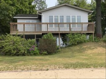 6637 Lake Road Twin Lake, MI 49457