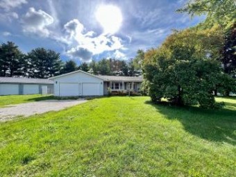 18881 Cleveland Avenue Galien, MI 49113