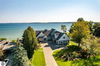 12205 S West Bayshore Drive Traverse City, MI 49684