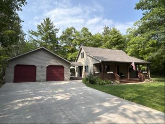 15972 Spruce Drive Presque Isle, MI 49777