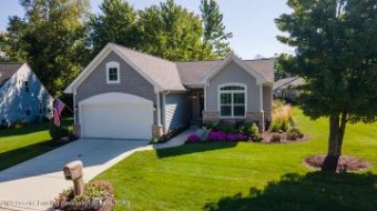 1534 Nottingham Forest Trail Williamston, MI 48895