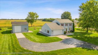 2843 Loomis Road Saint Johns, MI 48879