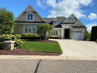 10441 Sandpiper South Lyon, MI 48178