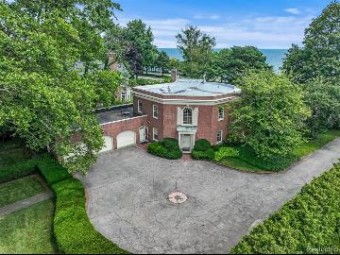 475 Lake Shore Road Grosse Pointe Farms, MI 48236