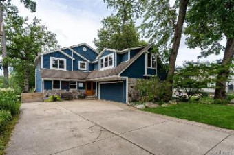 8454 Cascade Street White Lake, MI 48382