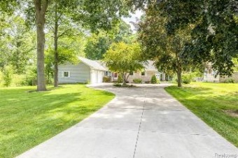 4801 Iroquois Trail North Street, MI 48049