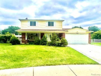 31732 Gloria Warren, MI 48093