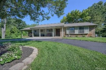 58075 Travis Road New Hudson, MI 48165