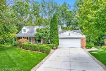 32724 Friar Tuck Lane Beverly Hills, MI 48025