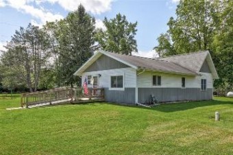 3260 Curry Caro, MI 48723