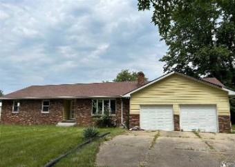 17584 W Albain Petersburg, MI 49270