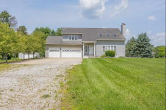 23251 Mcphall Armada, MI 48005