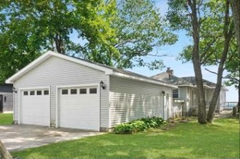 1096 Ottawas East Tawas, MI 48730