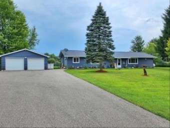 2117 W Erickson Linwood, MI 48634