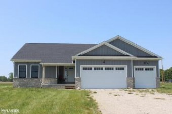 2197 Capac Allenton, MI 48002