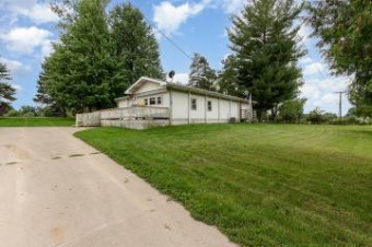 7719 W Deerfield Remus, MI 49340