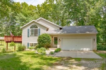 3270 Shorecrest Drive Pierson, MI 49339