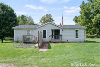 28260 69th Street Covert, MI 49043