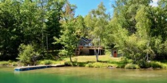 8847 White Birch Trail Gaylord, MI 49735